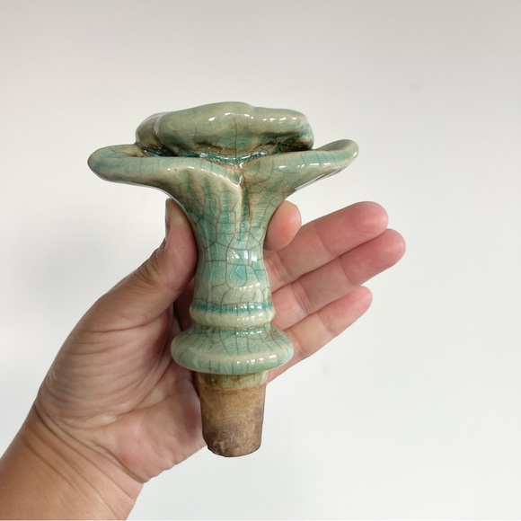 Vintage Celadon Crackled Floral Bottle Stopper Teal Turquoise Beautiful No Chips - Picture 2 of 9